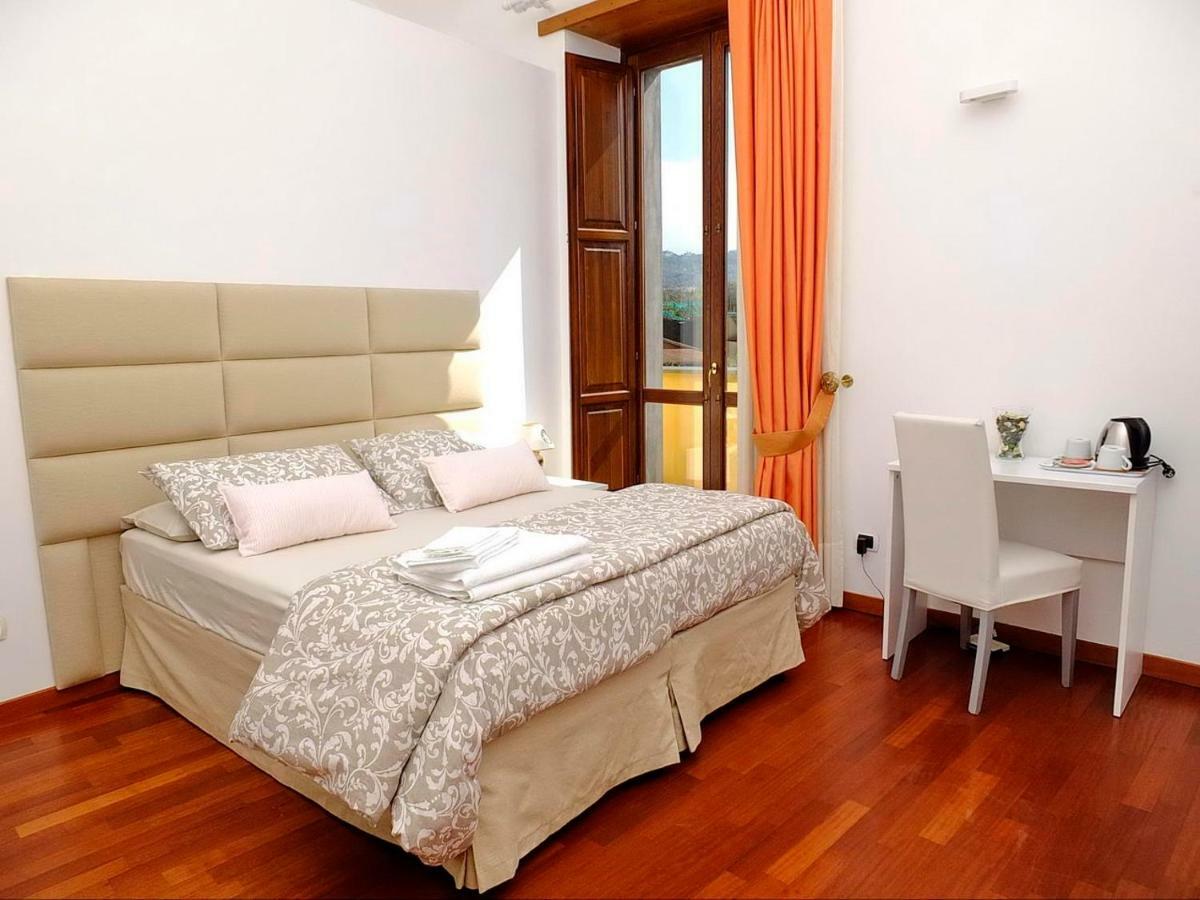 B&B Villa Elisa Meta Buitenkant foto